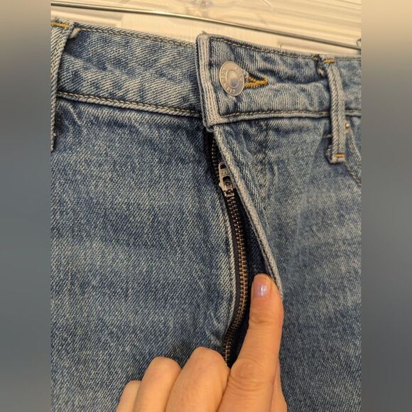 Free Assembly Women Cuff Jean Shorts Size 14 Rolled Blue Denim stretch Y2K Short - Picture 4 of 7